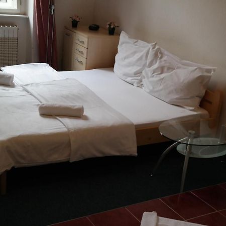 Hotel Praha Club bed&breakfast Exteriér fotografie